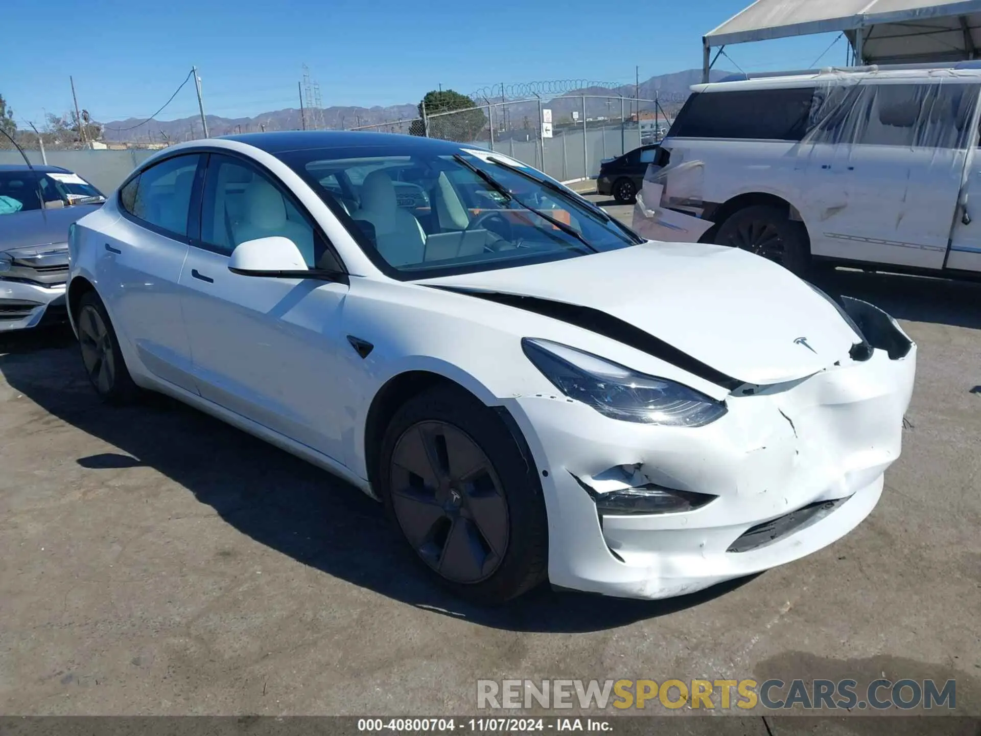 1 Photograph of a damaged car 5YJ3E1EA9NF362357 TESLA MODEL 3 2022