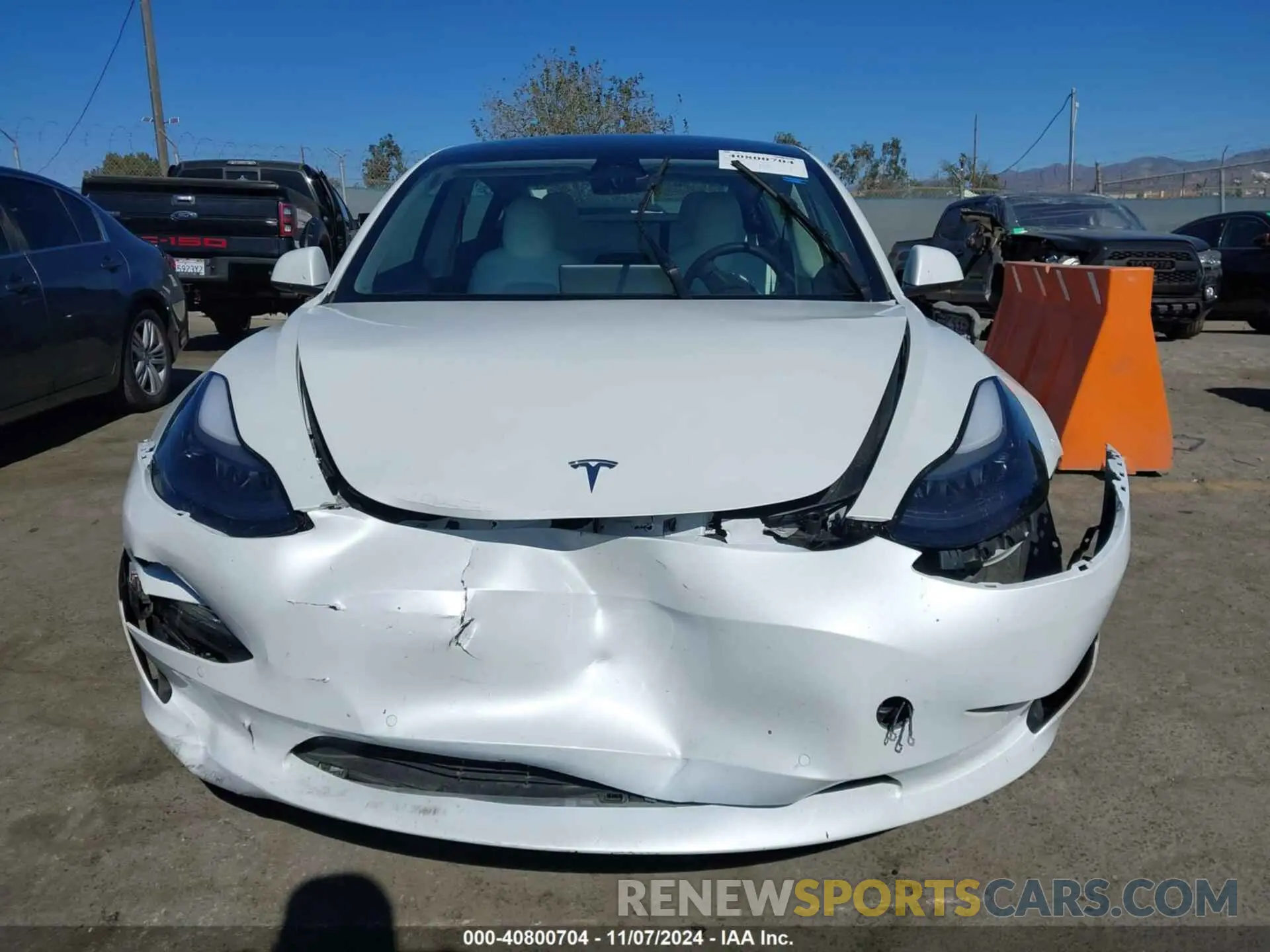 12 Photograph of a damaged car 5YJ3E1EA9NF362357 TESLA MODEL 3 2022