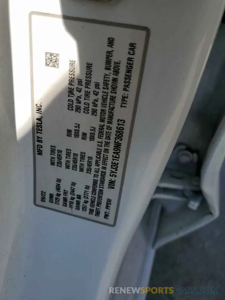 12 Photograph of a damaged car 5YJ3E1EA9NF368613 TESLA MODEL 3 2022