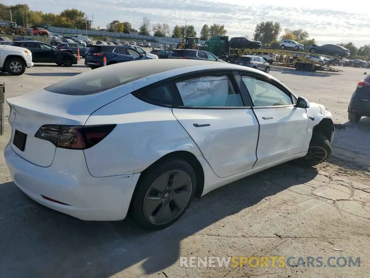 3 Photograph of a damaged car 5YJ3E1EA9NF368613 TESLA MODEL 3 2022