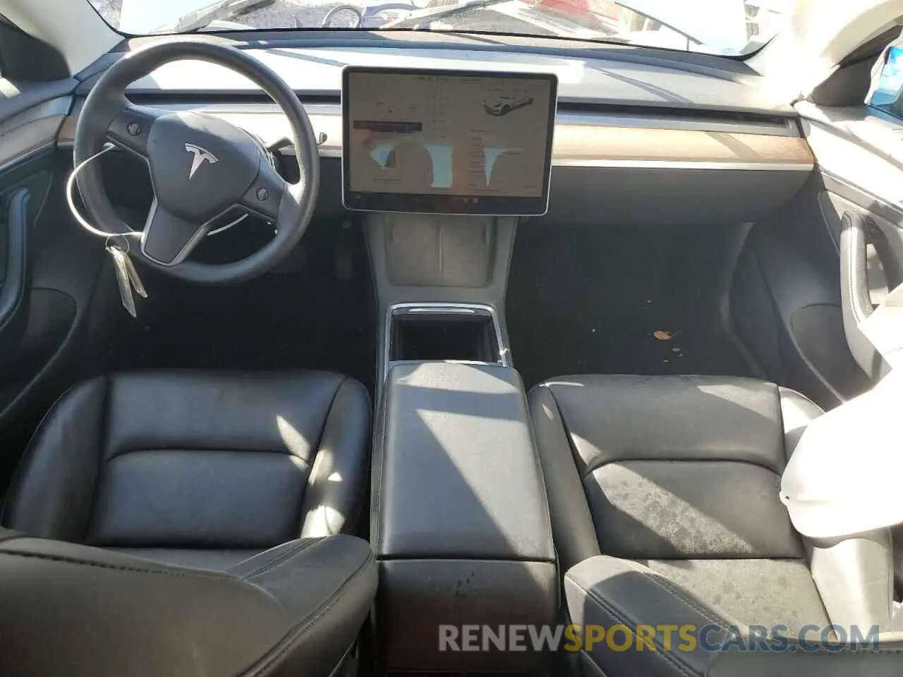 8 Photograph of a damaged car 5YJ3E1EA9NF368613 TESLA MODEL 3 2022