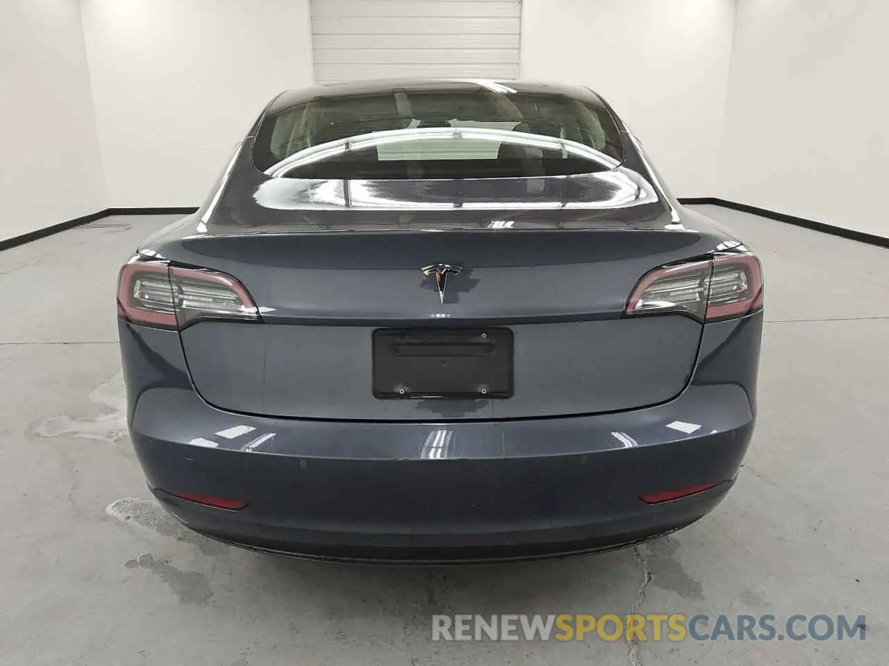 6 Photograph of a damaged car 5YJ3E1EA9NF369387 TESLA MODEL 3 2022