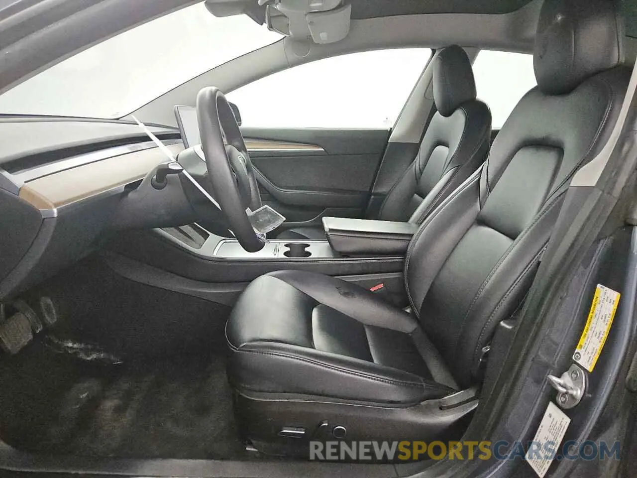 7 Photograph of a damaged car 5YJ3E1EA9NF369387 TESLA MODEL 3 2022