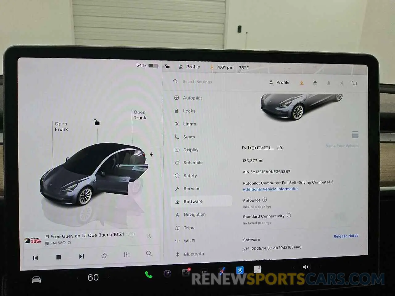 9 Photograph of a damaged car 5YJ3E1EA9NF369387 TESLA MODEL 3 2022