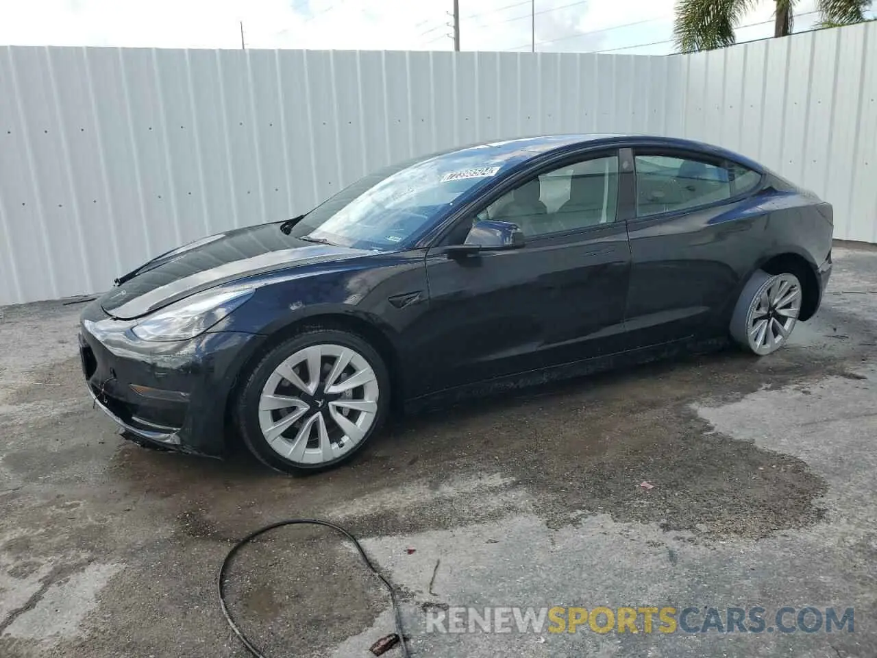 1 Photograph of a damaged car 5YJ3E1EA9NF370006 TESLA MODEL 3 2022