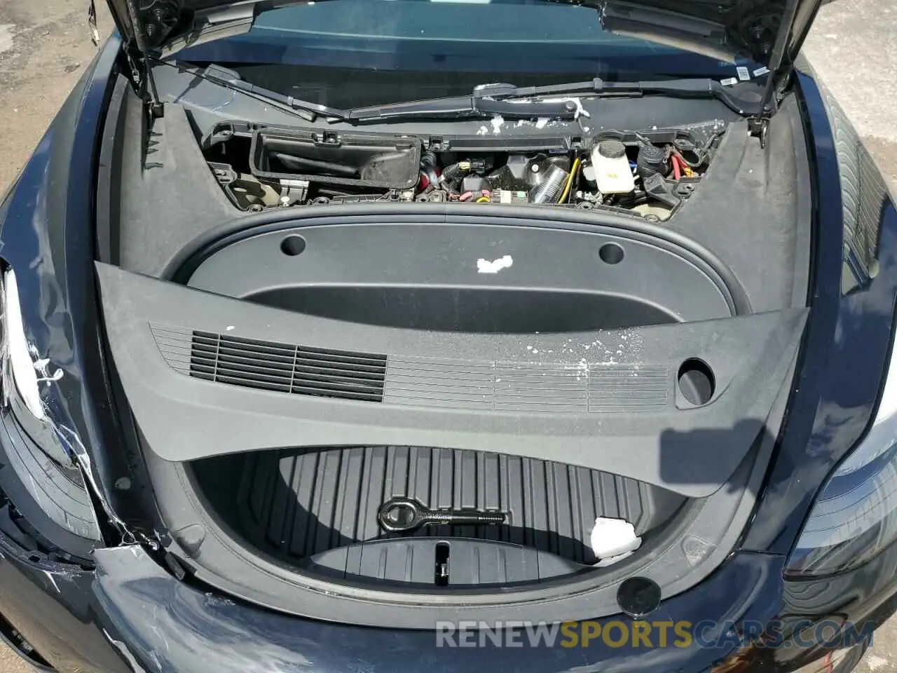 12 Photograph of a damaged car 5YJ3E1EA9NF370006 TESLA MODEL 3 2022