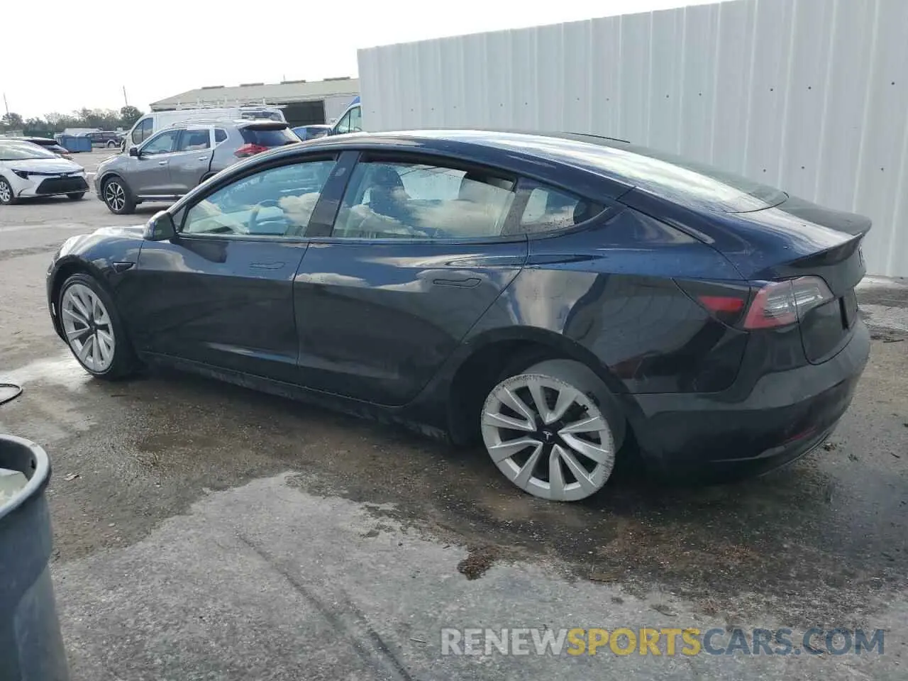 2 Photograph of a damaged car 5YJ3E1EA9NF370006 TESLA MODEL 3 2022