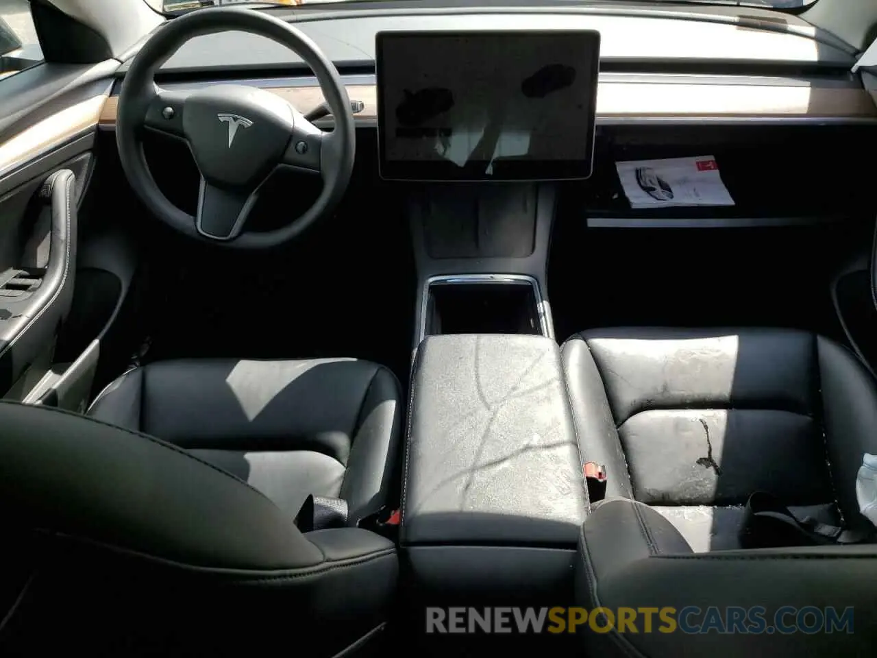 8 Photograph of a damaged car 5YJ3E1EA9NF370006 TESLA MODEL 3 2022