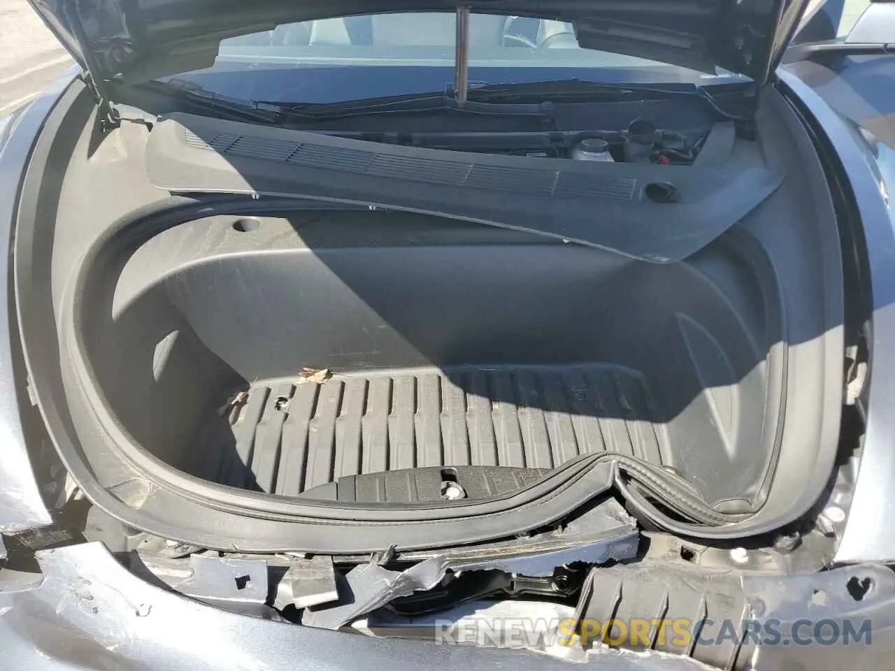 11 Photograph of a damaged car 5YJ3E1EA9NF371236 TESLA MODEL 3 2022