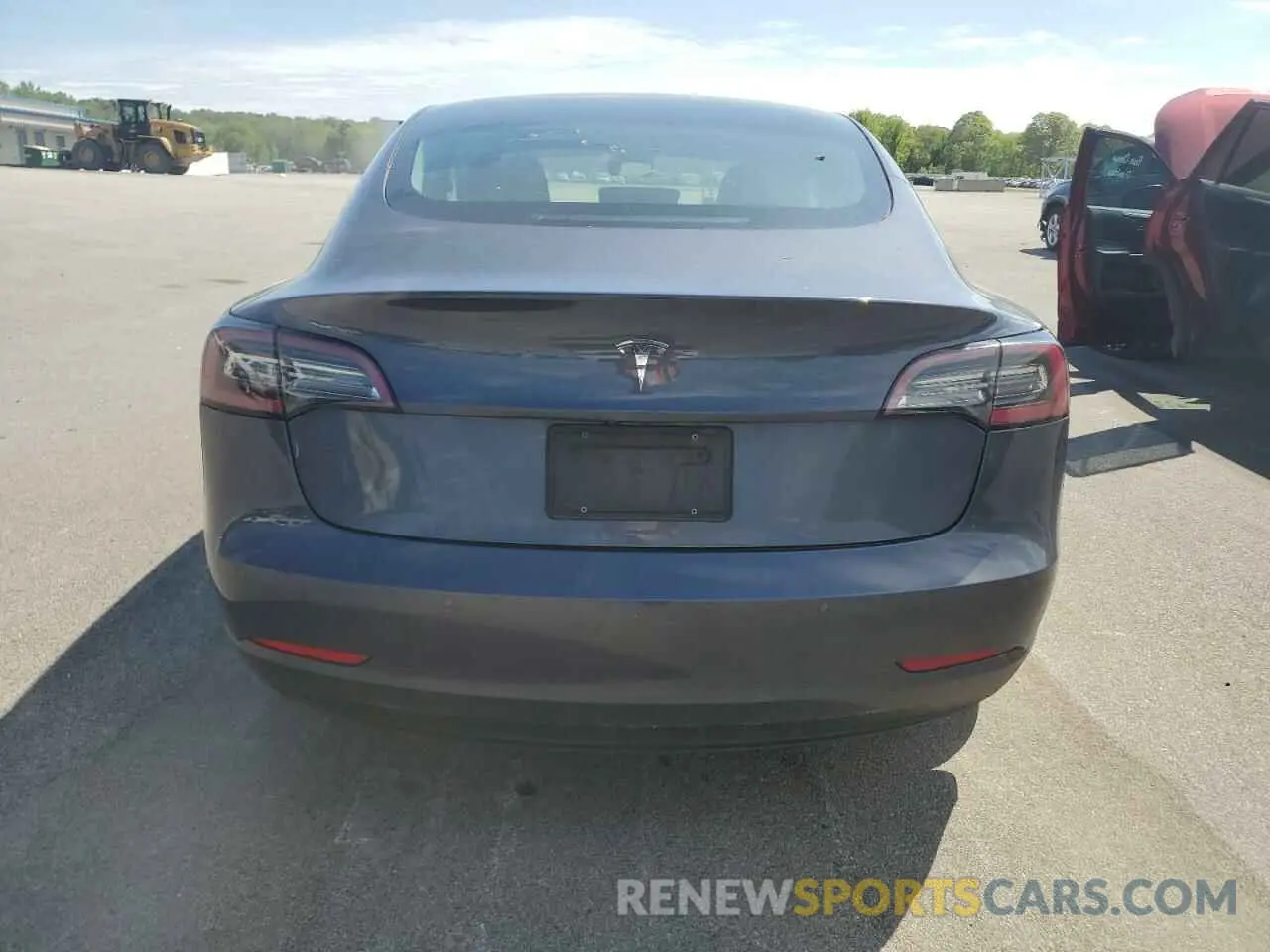 6 Photograph of a damaged car 5YJ3E1EA9NF371236 TESLA MODEL 3 2022