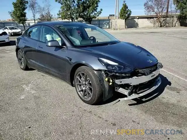 10 Photograph of a damaged car 5YJ3E1EA9NF373276 TESLA MODEL 3 2022