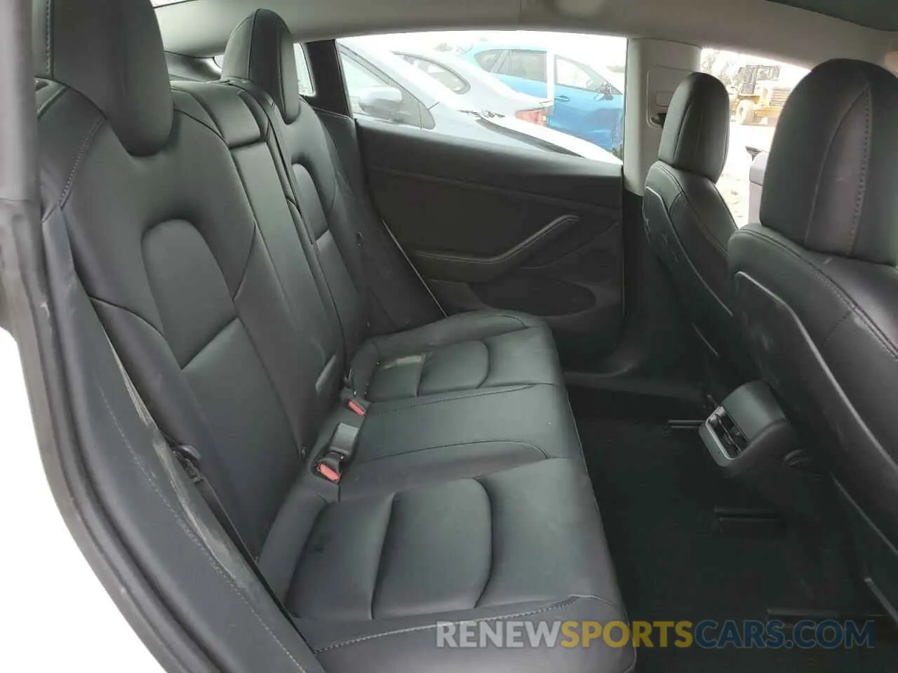 10 Photograph of a damaged car 5YJ3E1EA9NF376419 TESLA MODEL 3 2022