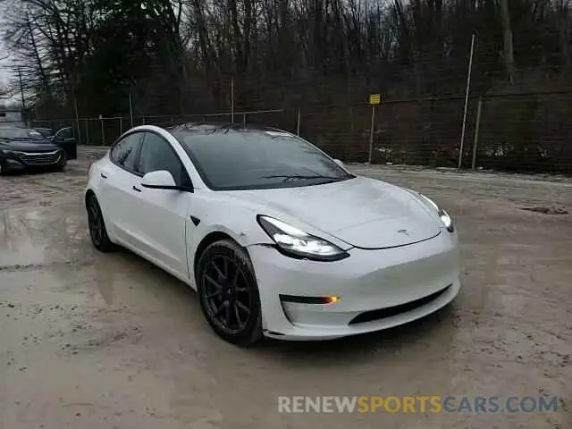 10 Photograph of a damaged car 5YJ3E1EAXNF118748 TESLA MODEL 3 2022