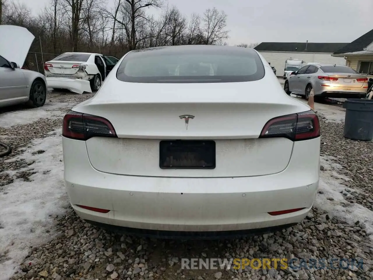 6 Photograph of a damaged car 5YJ3E1EAXNF118748 TESLA MODEL 3 2022