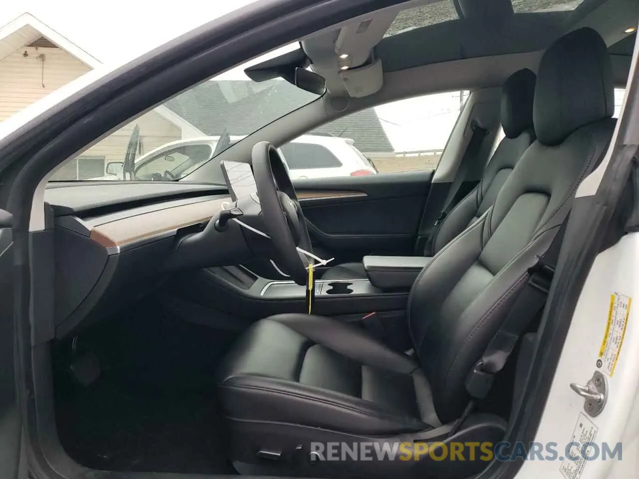 7 Photograph of a damaged car 5YJ3E1EAXNF118748 TESLA MODEL 3 2022