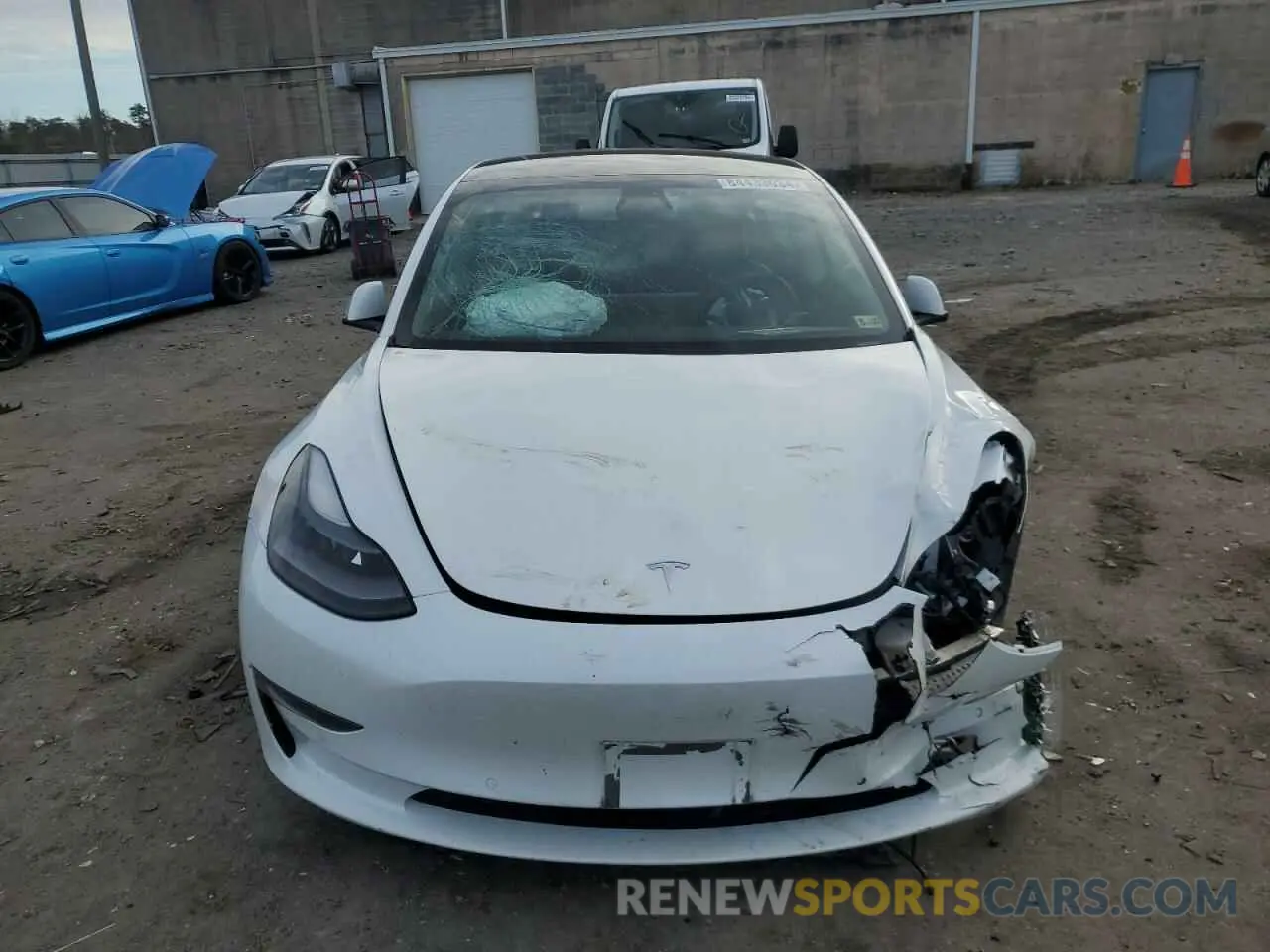 5 Photograph of a damaged car 5YJ3E1EAXNF119012 TESLA MODEL 3 2022