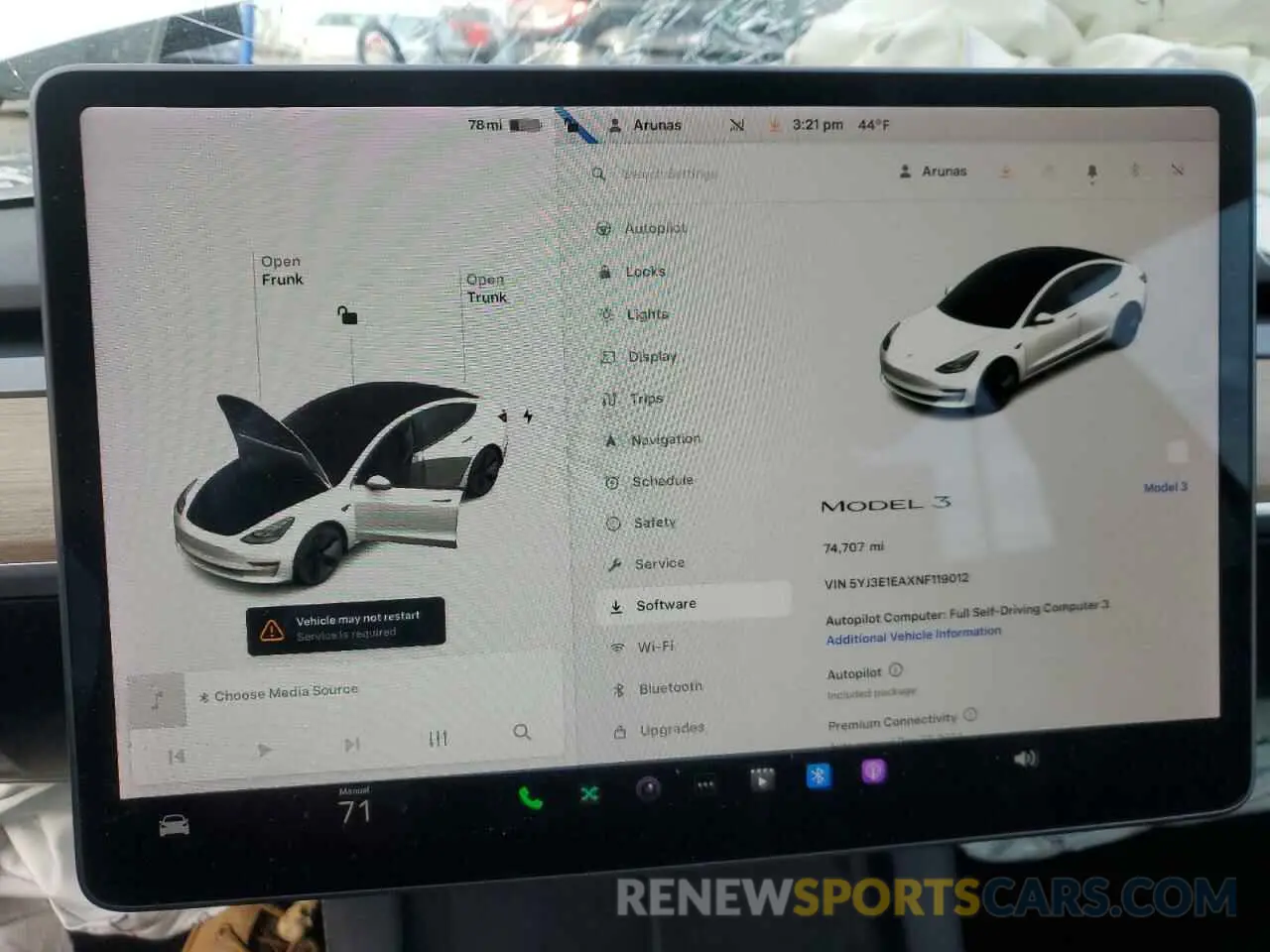 9 Photograph of a damaged car 5YJ3E1EAXNF119012 TESLA MODEL 3 2022
