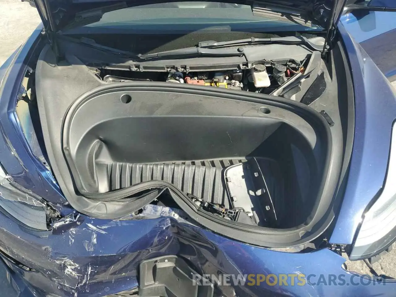 11 Photograph of a damaged car 5YJ3E1EAXNF142693 TESLA MODEL 3 2022