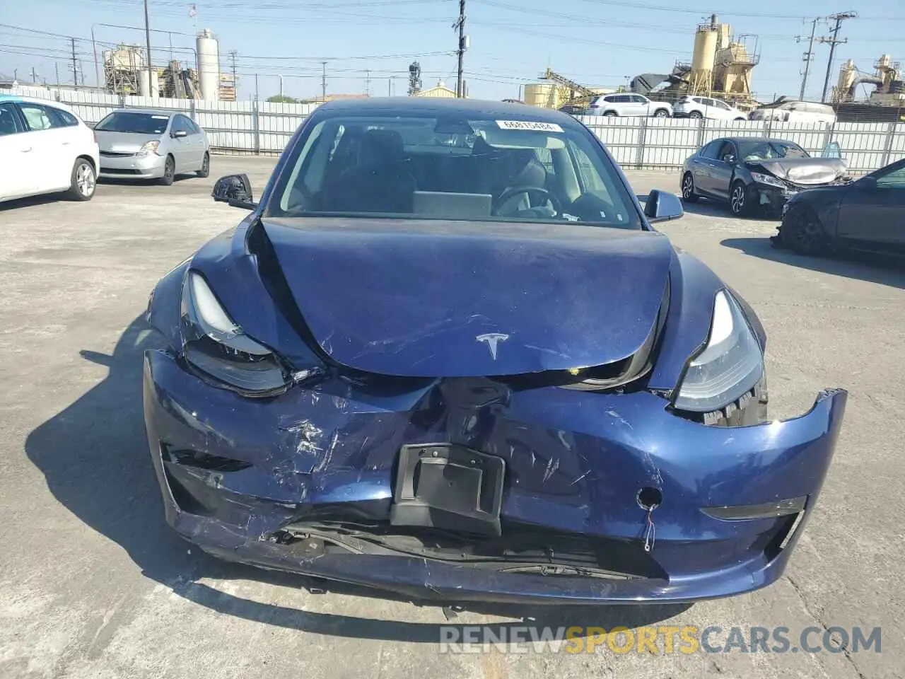 5 Photograph of a damaged car 5YJ3E1EAXNF142693 TESLA MODEL 3 2022