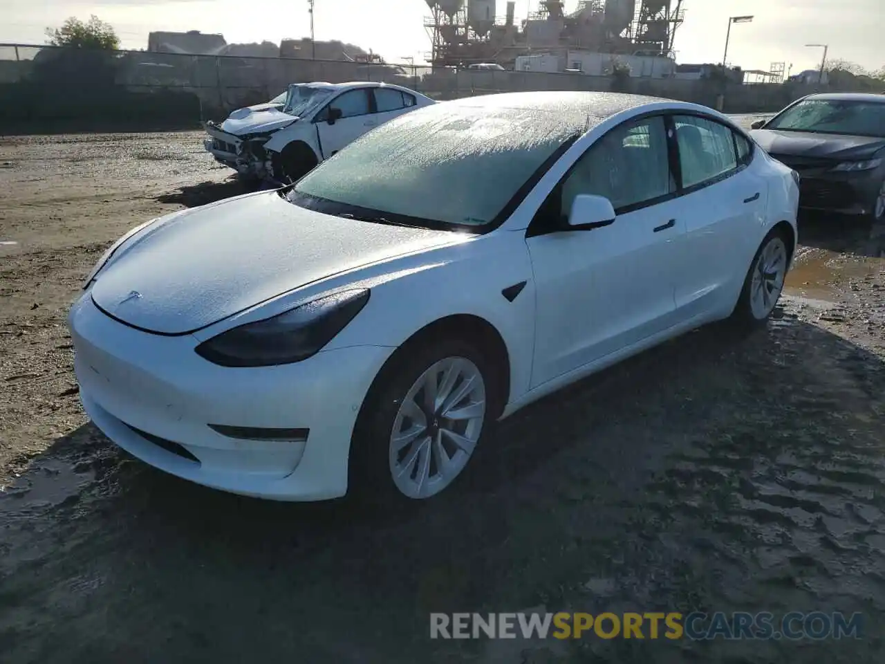 1 Photograph of a damaged car 5YJ3E1EAXNF145125 TESLA MODEL 3 2022