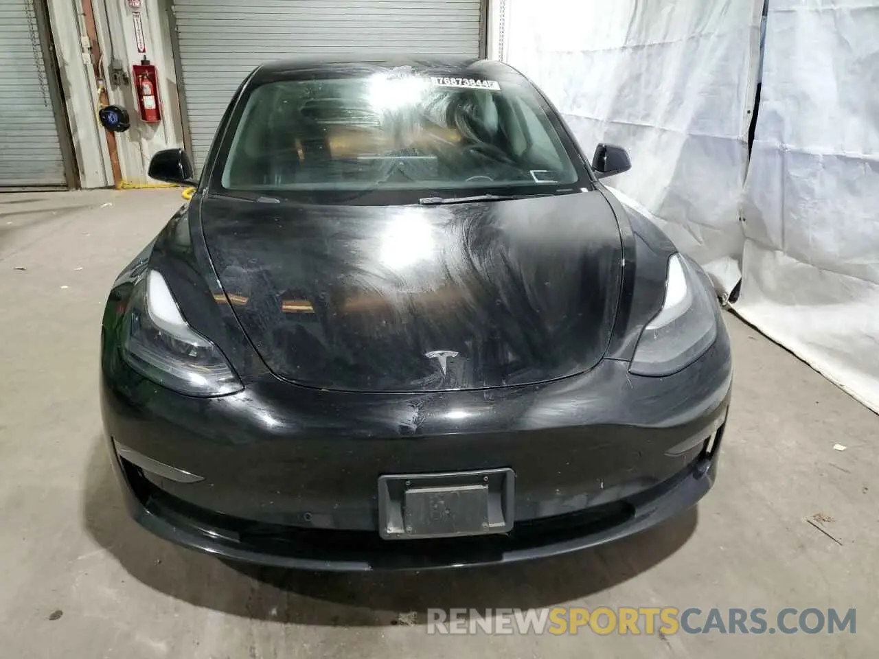 5 Photograph of a damaged car 5YJ3E1EAXNF184877 TESLA MODEL 3 2022