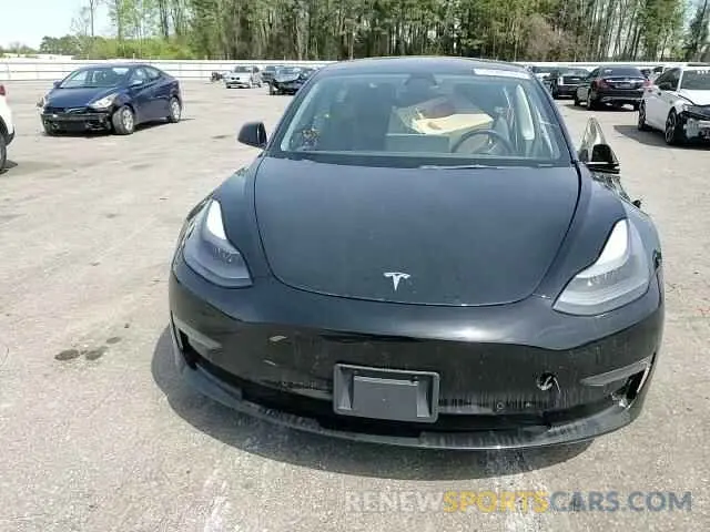 10 Photograph of a damaged car 5YJ3E1EAXNF185818 TESLA MODEL 3 2022