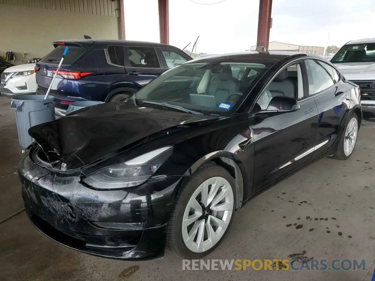 1 Photograph of a damaged car 5YJ3E1EAXNF186757 TESLA MODEL 3 2022
