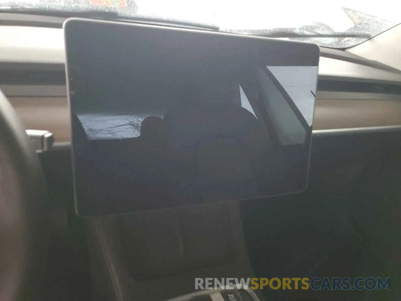 9 Photograph of a damaged car 5YJ3E1EAXNF186757 TESLA MODEL 3 2022