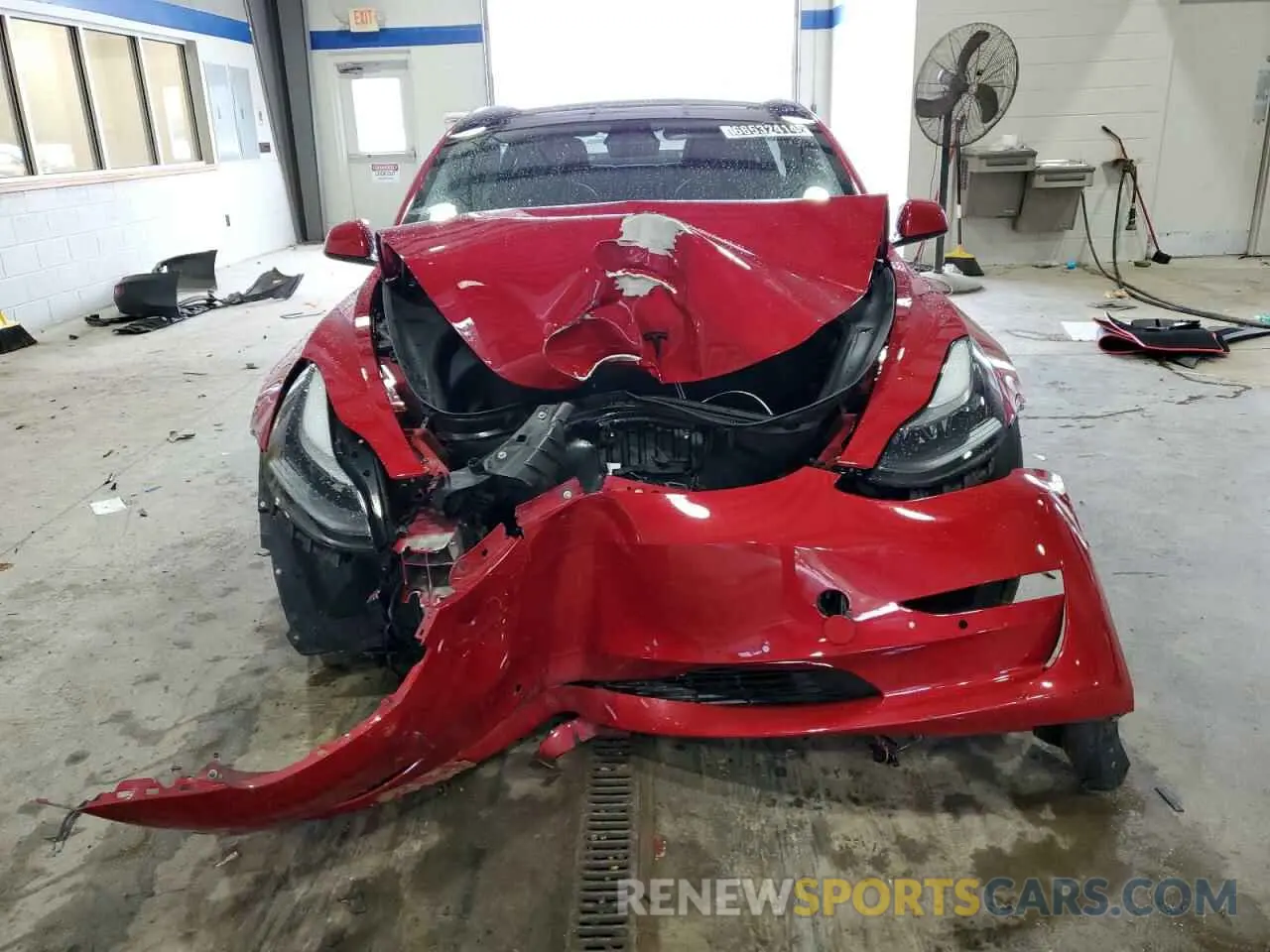 5 Photograph of a damaged car 5YJ3E1EAXNF188900 TESLA MODEL 3 2022