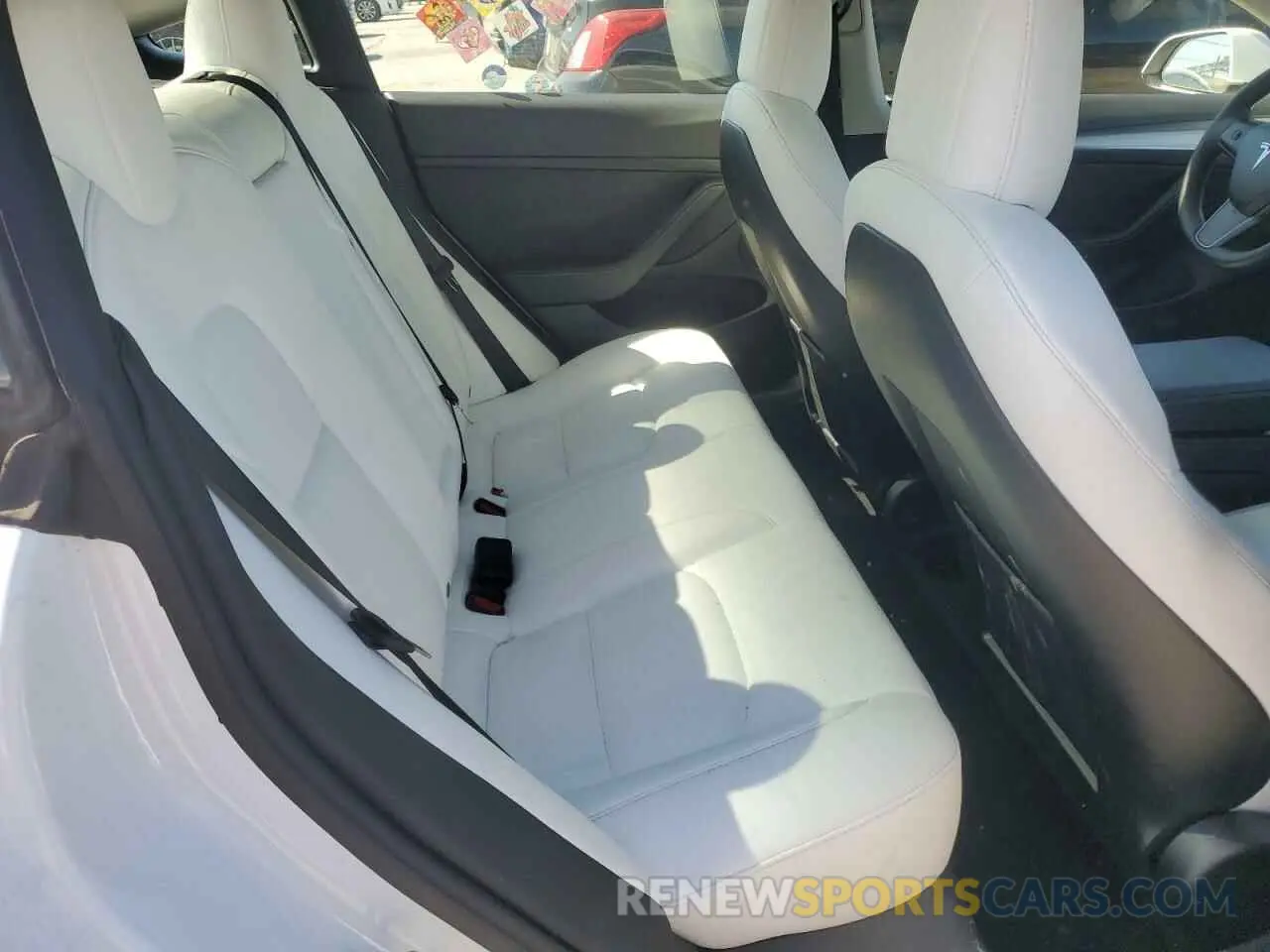 11 Photograph of a damaged car 5YJ3E1EAXNF203914 TESLA MODEL 3 2022