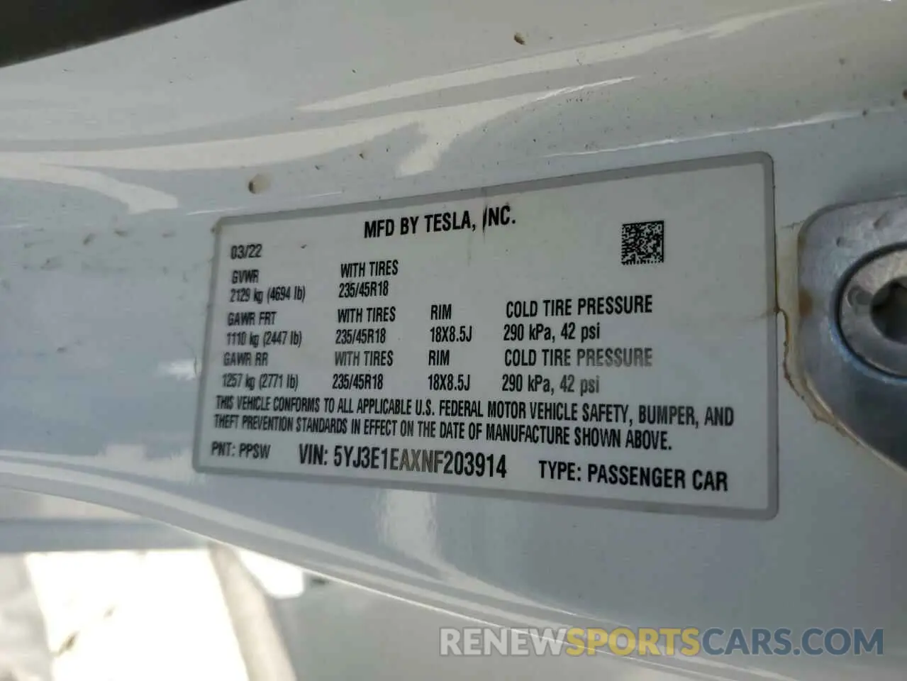 14 Photograph of a damaged car 5YJ3E1EAXNF203914 TESLA MODEL 3 2022