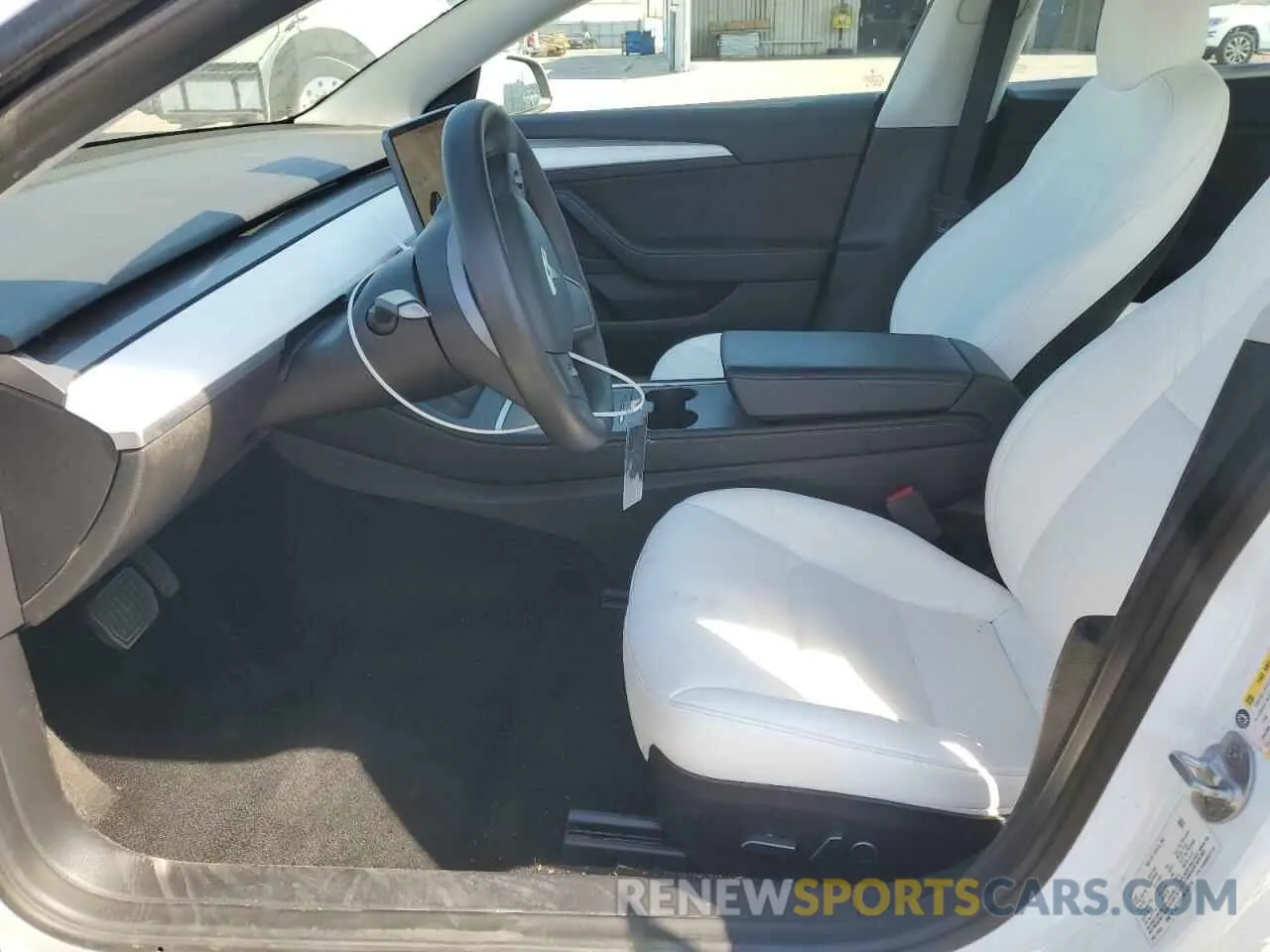 7 Photograph of a damaged car 5YJ3E1EAXNF203914 TESLA MODEL 3 2022