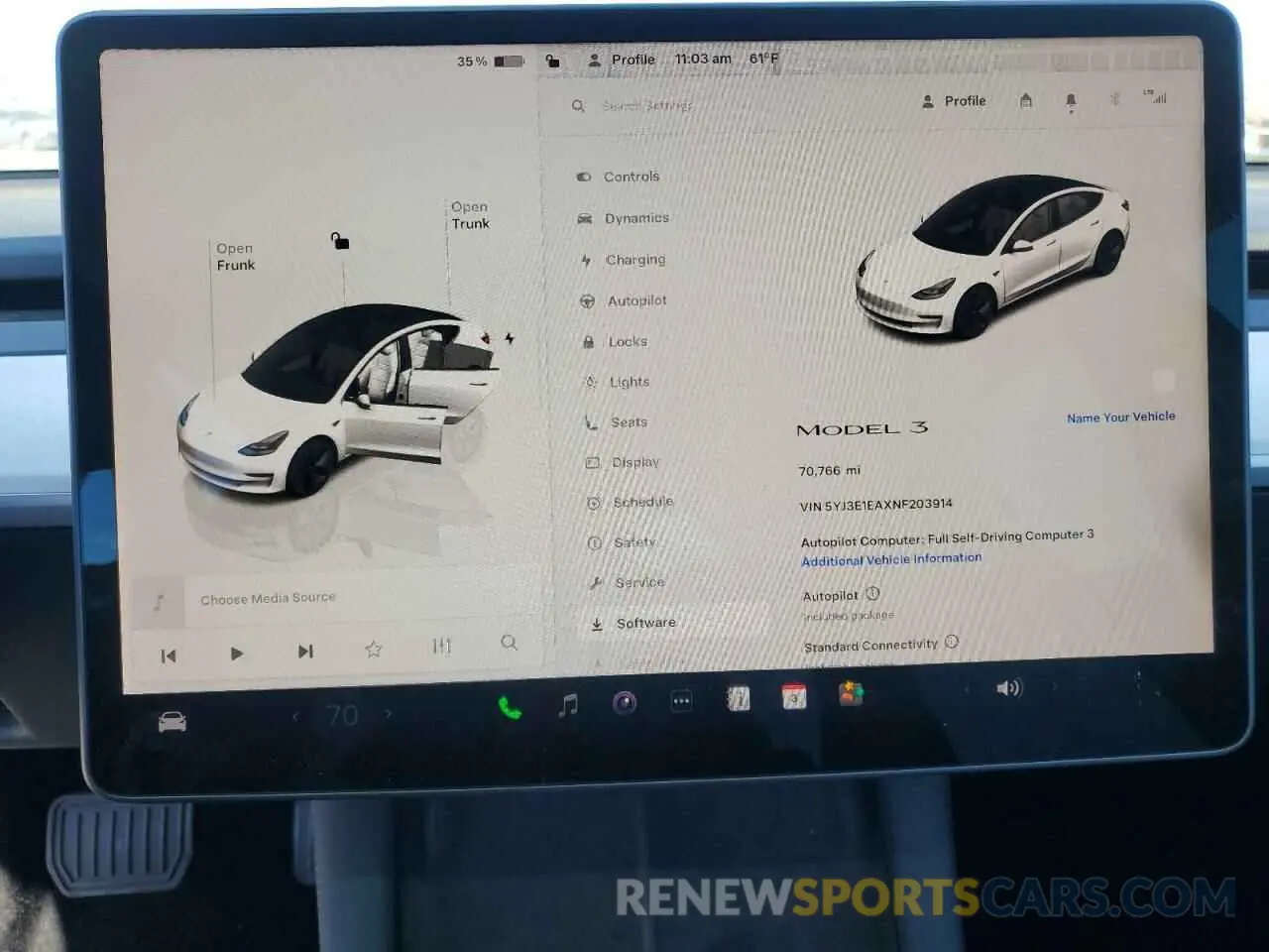 9 Photograph of a damaged car 5YJ3E1EAXNF203914 TESLA MODEL 3 2022