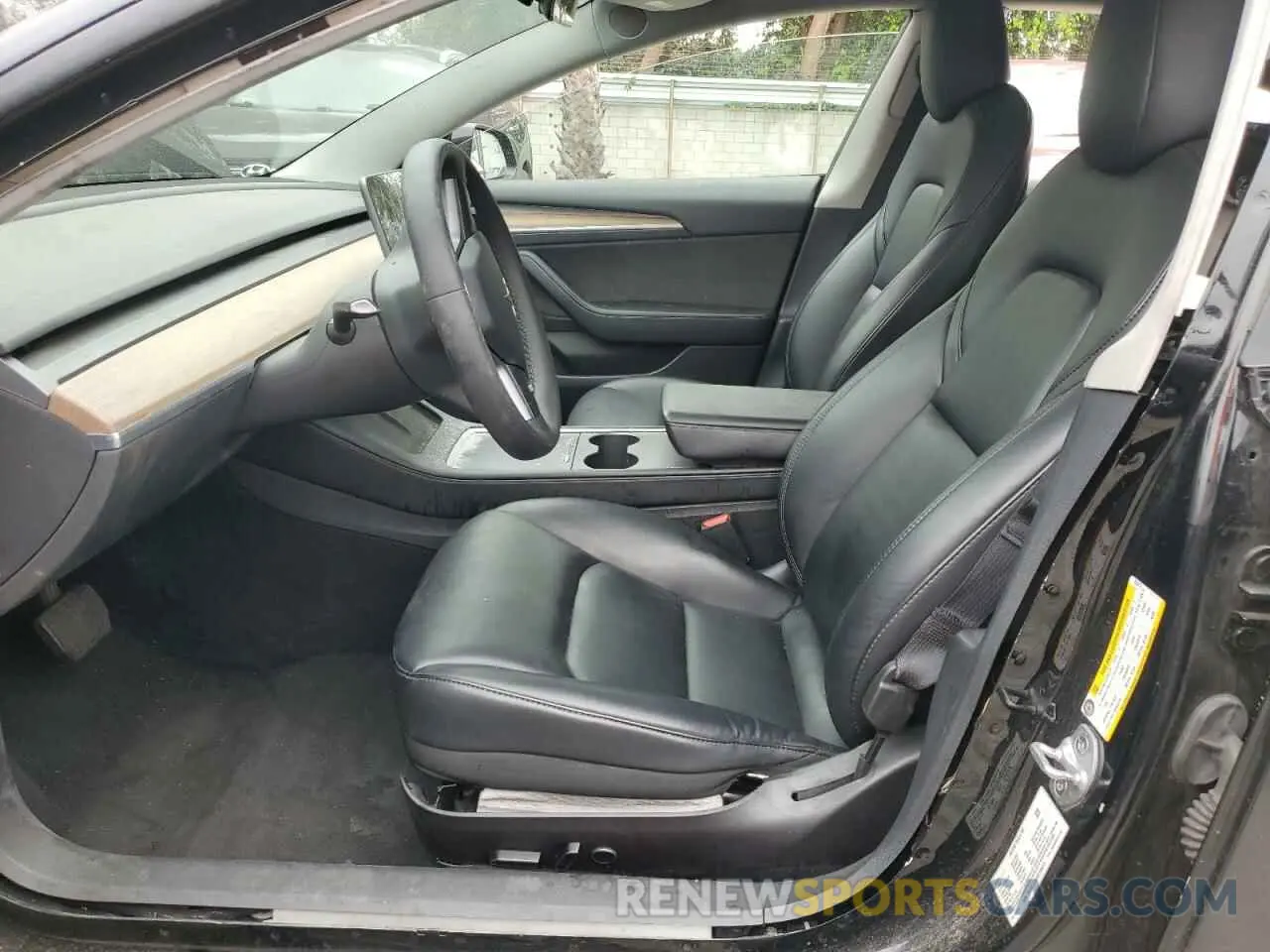7 Photograph of a damaged car 5YJ3E1EAXNF286213 TESLA MODEL 3 2022