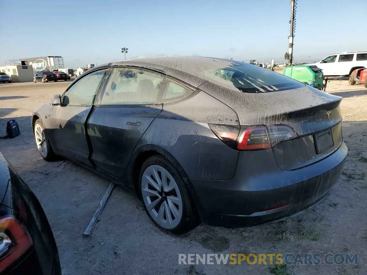 2 Photograph of a damaged car 5YJ3E1EAXNF286406 TESLA MODEL 3 2022