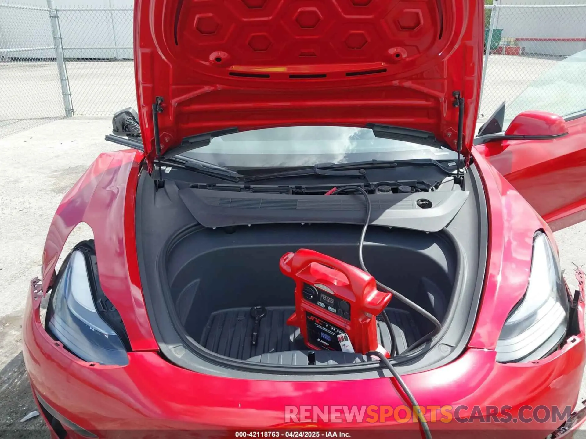 10 Photograph of a damaged car 5YJ3E1EAXNF288351 TESLA MODEL 3 2022