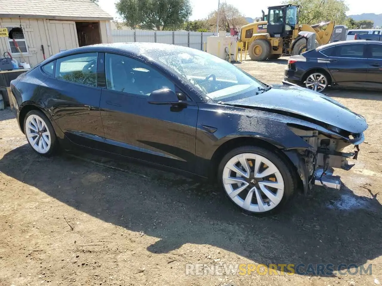 4 Photograph of a damaged car 5YJ3E1EAXNF288530 TESLA MODEL 3 2022