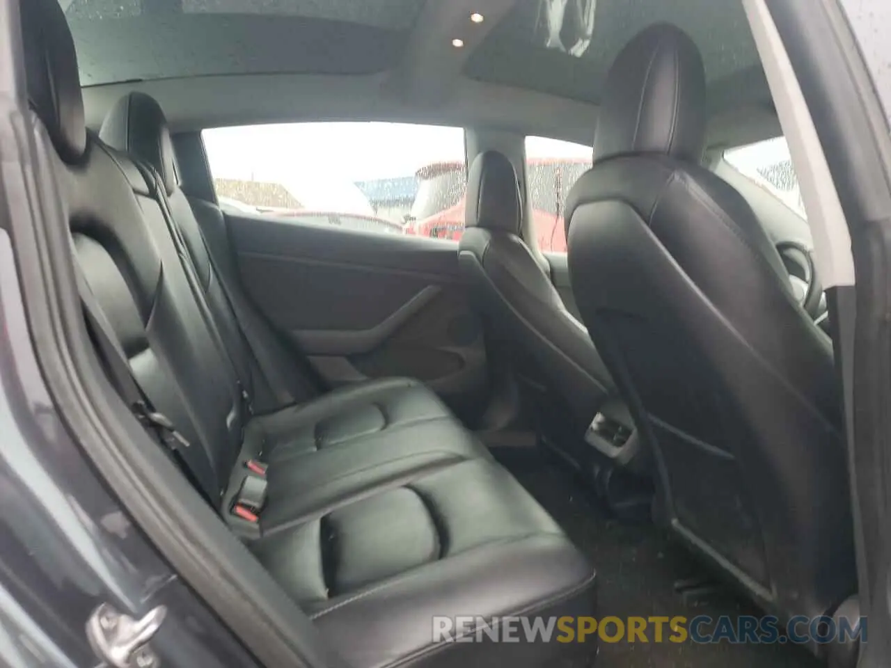 10 Photograph of a damaged car 5YJ3E1EAXNF289919 TESLA MODEL 3 2022
