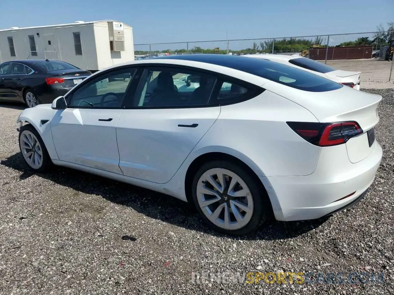 2 Photograph of a damaged car 5YJ3E1EAXNF290276 TESLA MODEL 3 2022