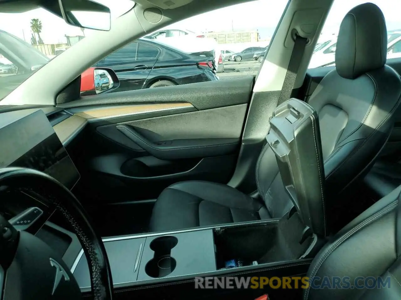 7 Photograph of a damaged car 5YJ3E1EAXNF290519 TESLA MODEL 3 2022