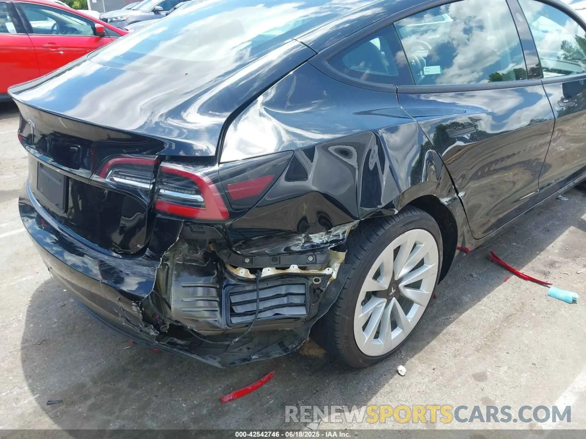 20 Photograph of a damaged car 5YJ3E1EAXNF291170 TESLA MODEL 3 2022