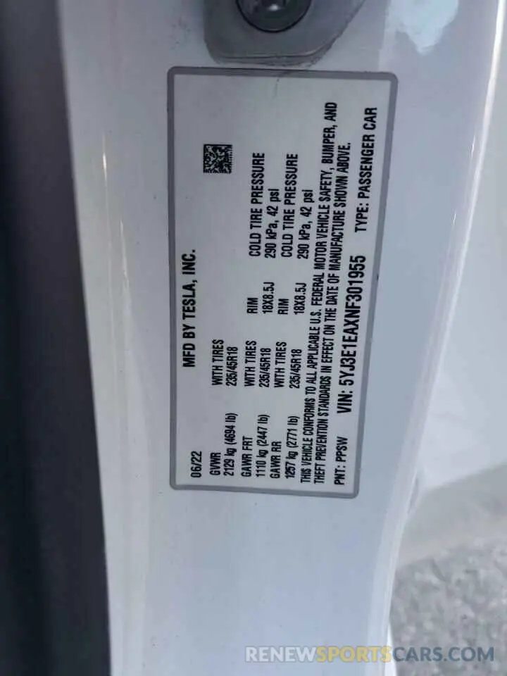 13 Photograph of a damaged car 5YJ3E1EAXNF301955 TESLA MODEL 3 2022