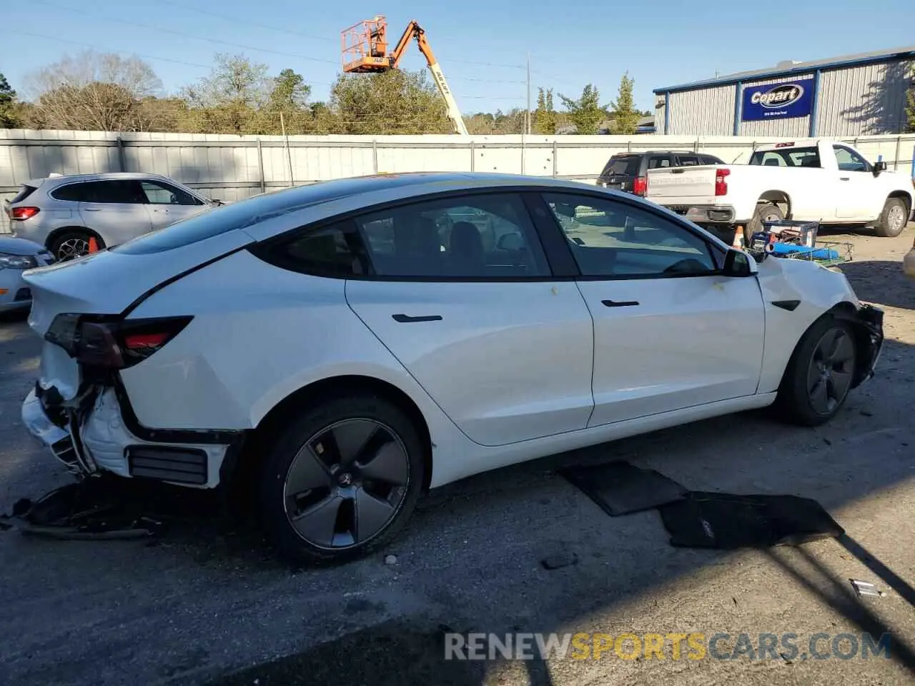 3 Photograph of a damaged car 5YJ3E1EAXNF301955 TESLA MODEL 3 2022