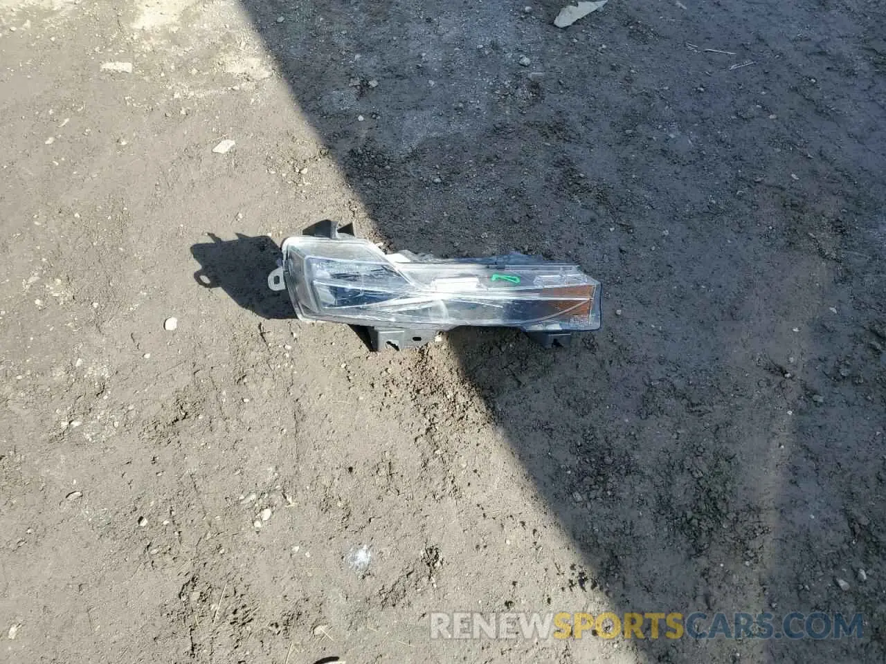 12 Photograph of a damaged car 5YJ3E1EAXNF303639 TESLA MODEL 3 2022