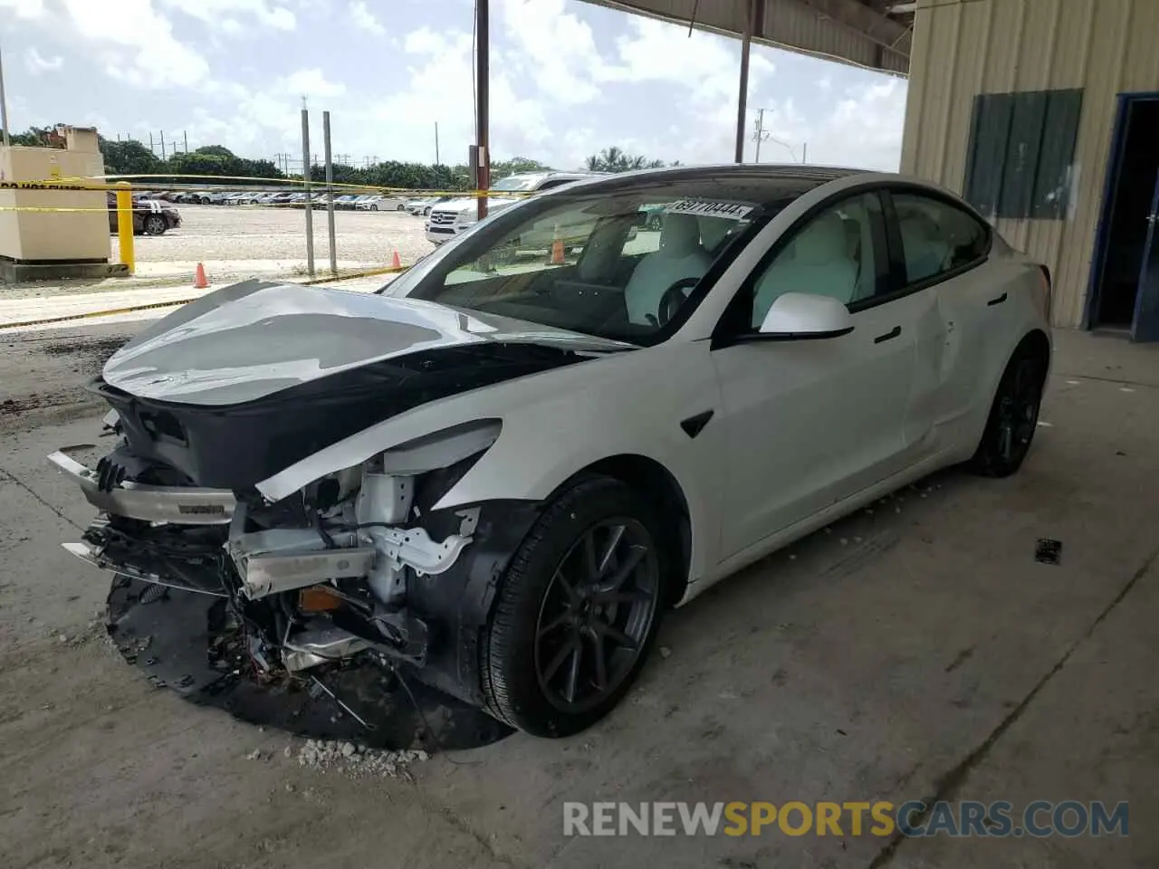 1 Photograph of a damaged car 5YJ3E1EAXNF321803 TESLA MODEL 3 2022