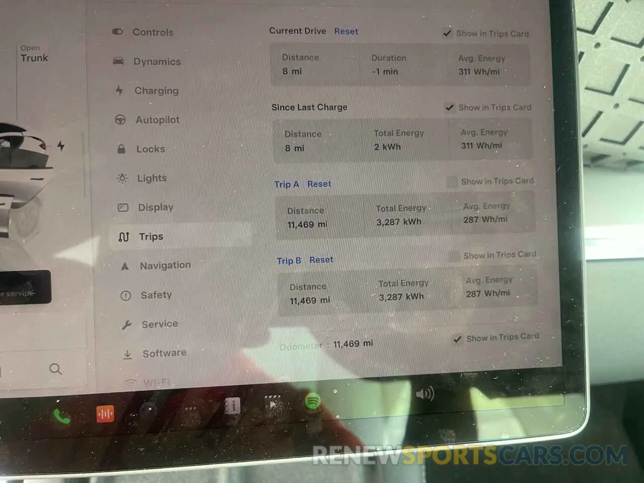 9 Photograph of a damaged car 5YJ3E1EAXNF321803 TESLA MODEL 3 2022