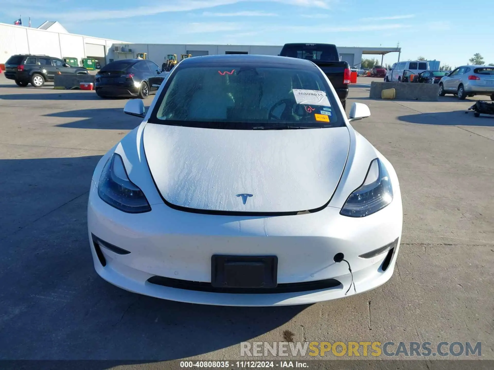 11 Photograph of a damaged car 5YJ3E1EAXNF330727 TESLA MODEL 3 2022