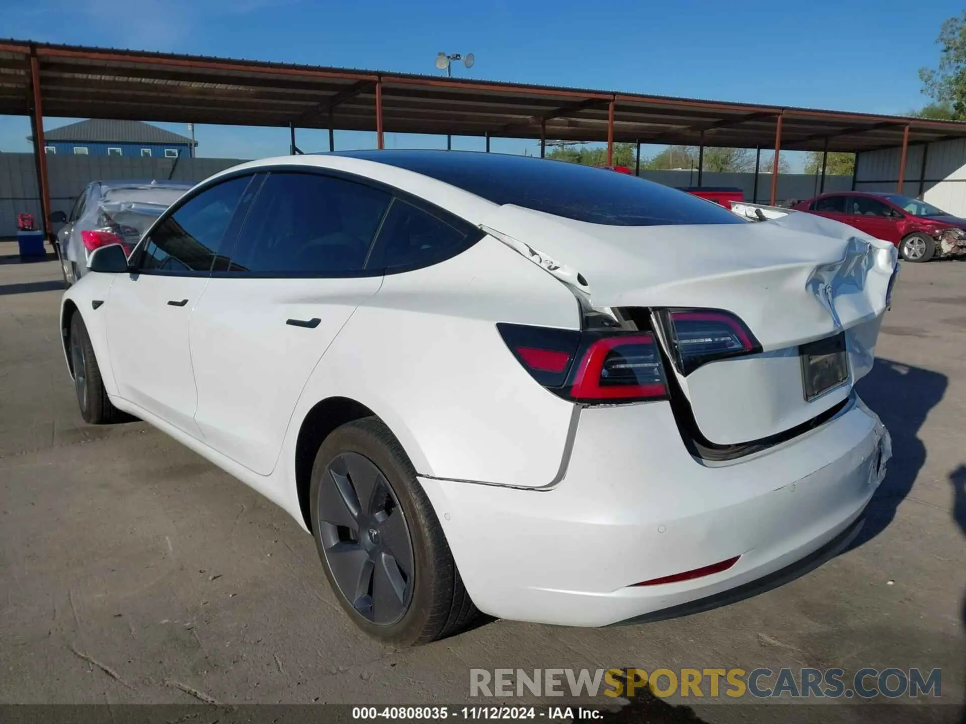 3 Photograph of a damaged car 5YJ3E1EAXNF330727 TESLA MODEL 3 2022