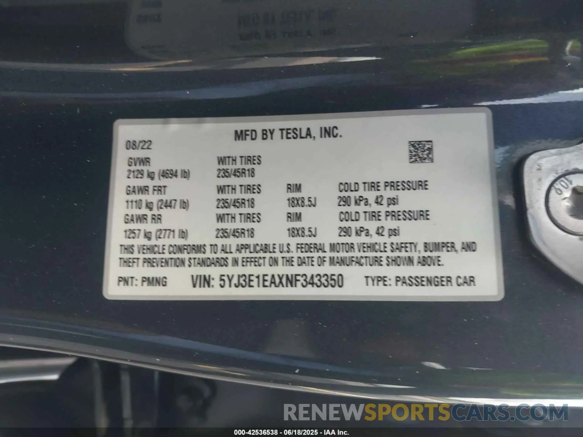 9 Photograph of a damaged car 5YJ3E1EAXNF343350 TESLA MODEL 3 2022