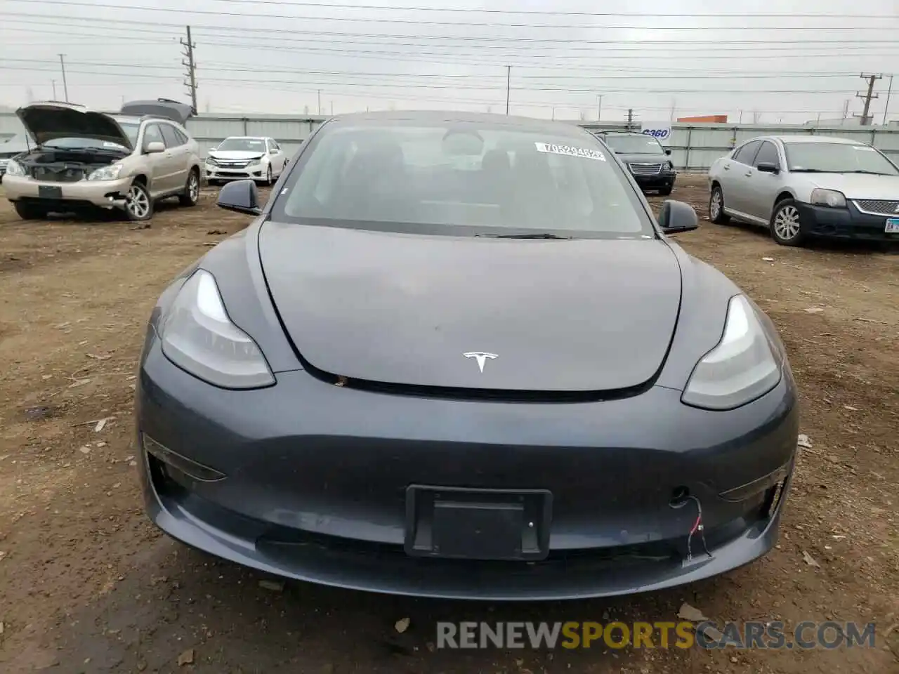 5 Photograph of a damaged car 5YJ3E1EAXNF368572 TESLA MODEL 3 2022